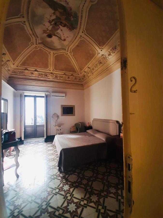 Vera Rooms CTA Exterior foto