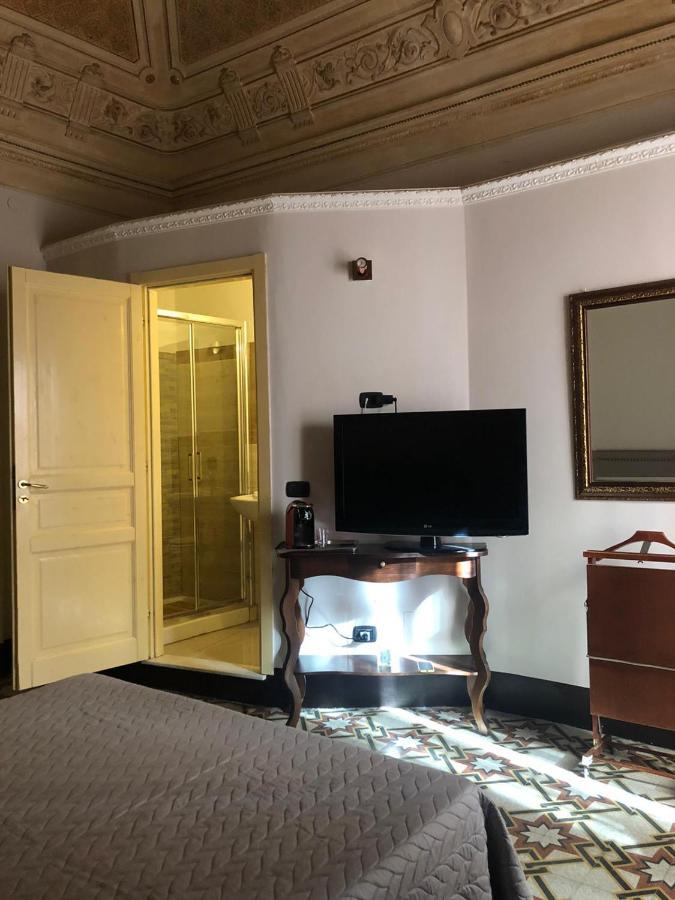 Vera Rooms CTA Exterior foto
